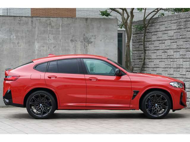 BMW X4 M 7