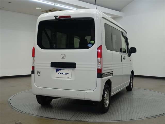 Honda N-VAN 8