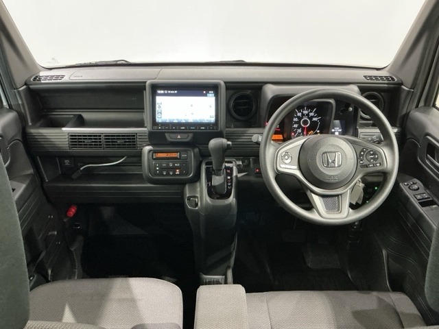 Honda N-VAN 9