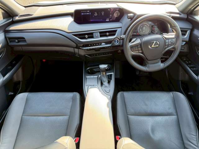 Lexus UX 2