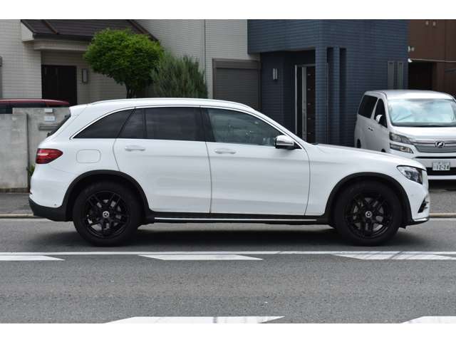 Mercedes-Benz GLC 12