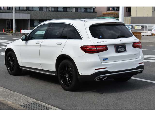 Mercedes-Benz GLC 9