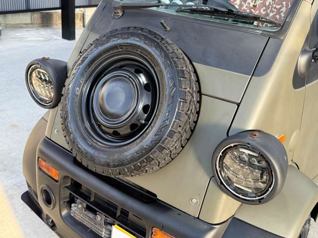 Daihatsu Midget II 11