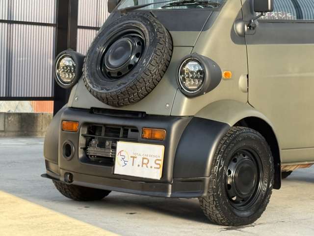 Daihatsu Midget II 10