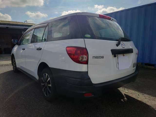 Mazda Familia Van 8
