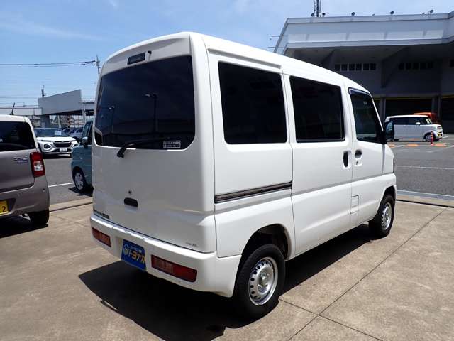 Mitsubishi Minicab MiEV 9
