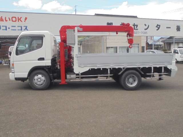 Mitsubishi Fuso Canter 2