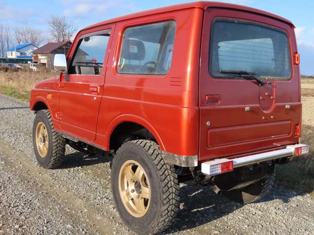 Suzuki Jimny 6