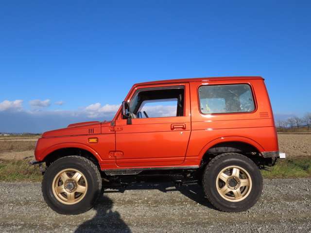 Suzuki Jimny 10