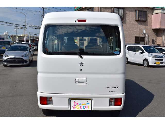 Suzuki Every 11