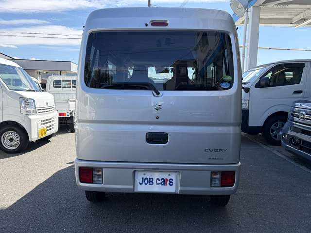 Suzuki Every 11