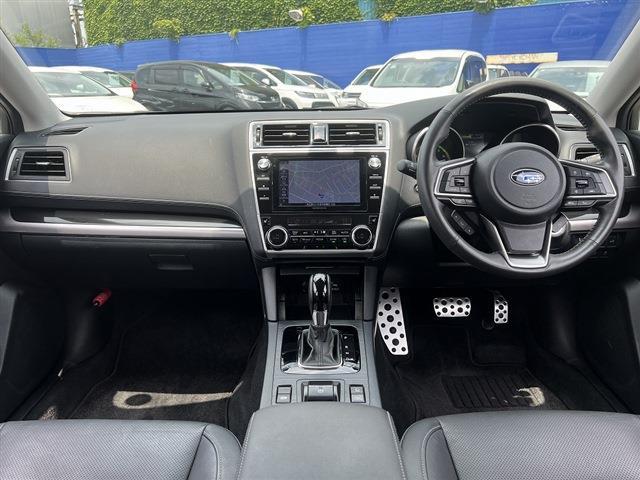 Subaru Legacy Outback 5
