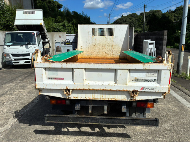 Mitsubishi Fuso Canter 6