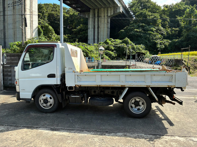 Mitsubishi Fuso Canter 7