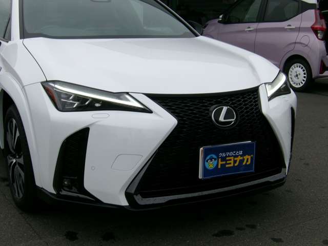 Lexus UX 4