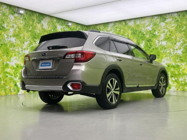Subaru Legacy Outback 6