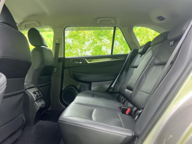 Subaru Legacy Outback 9