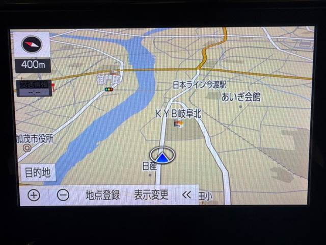 Toyota Alphard 4
