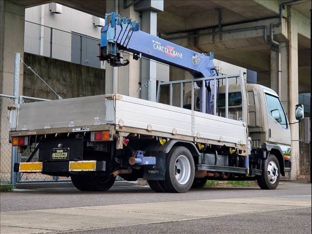 Mitsubishi Fuso Canter 2