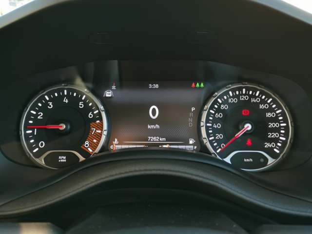 Jeep Renegade 8