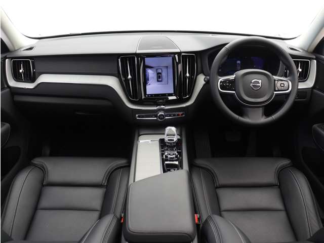 Volvo XC60 4