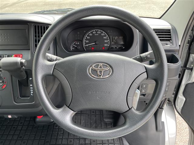 Toyota Town Ace Van 6