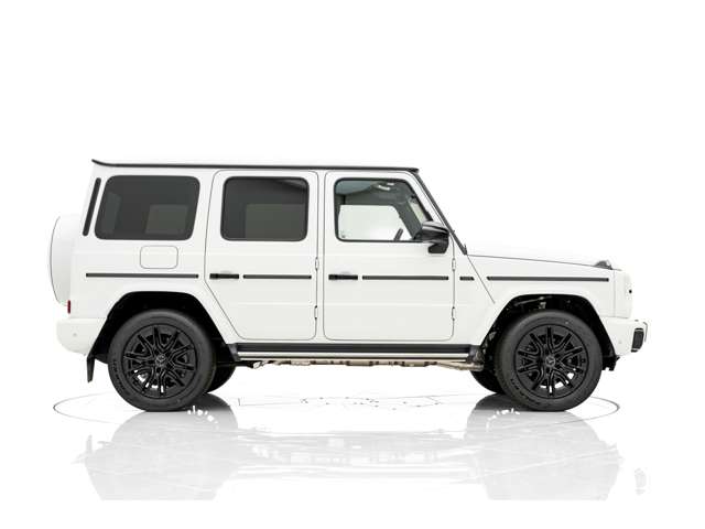 Mercedes-Benz G-Class 8