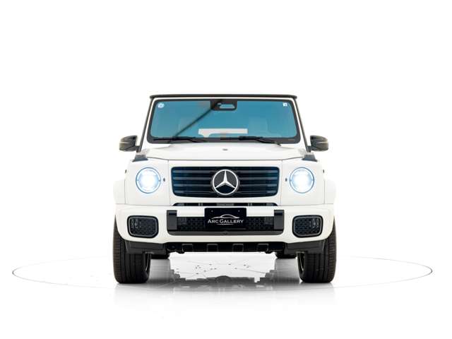 Mercedes-Benz G-Class 10