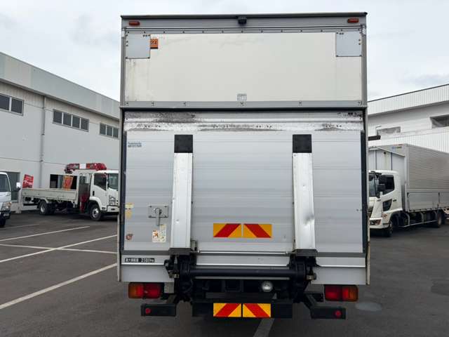 Hino Ranger 8