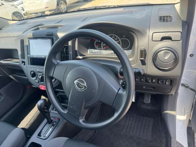 Nissan NV150 AD 11