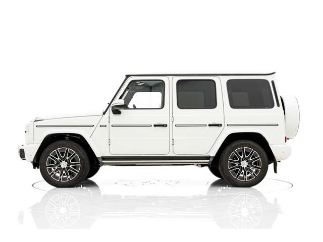 Mercedes-Benz G-Class 4