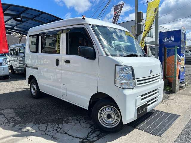 Nissan NV100 Clipper 3