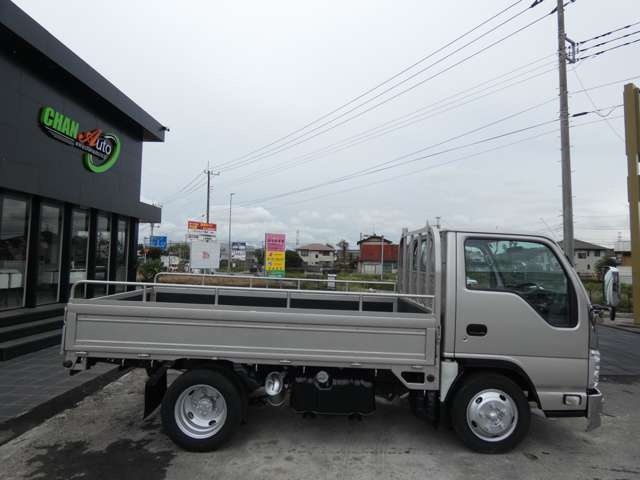 Isuzu Elf 5