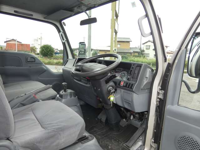 Isuzu Elf 11