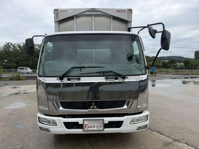 Mitsubishi Fuso Fighter 2