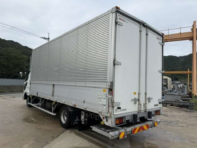 Mitsubishi Fuso Fighter 7