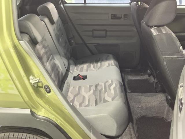Daihatsu Taft 7
