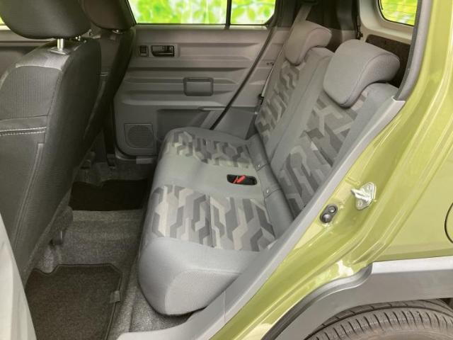 Daihatsu Taft 9