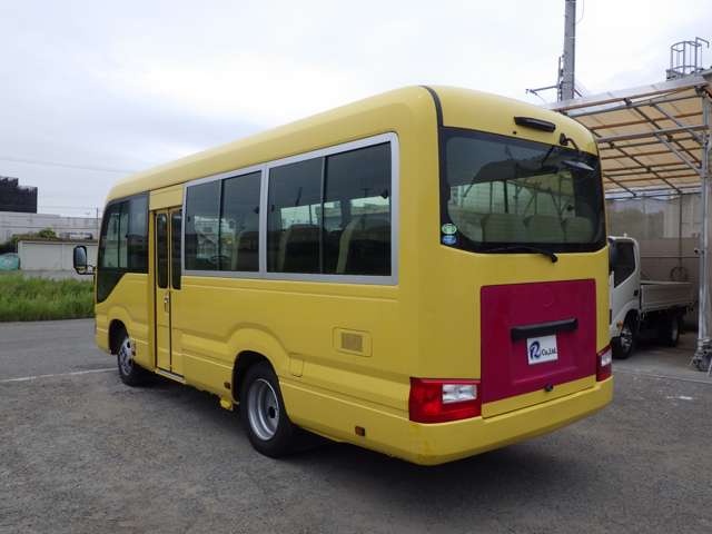 Toyota Coaster 2
