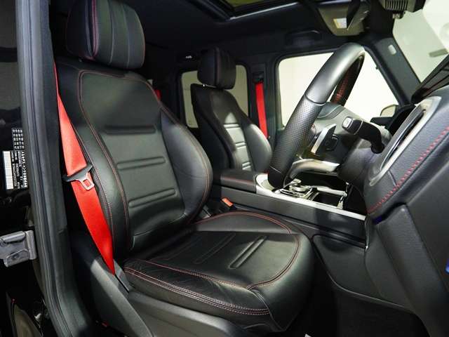 Mercedes-Benz G-Class 11