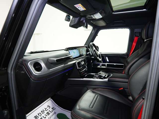 Mercedes-Benz G-Class 12