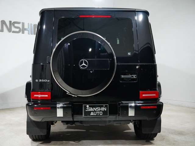 Mercedes-Benz G-Class 6