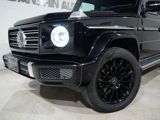 Mercedes-Benz G-Class 8