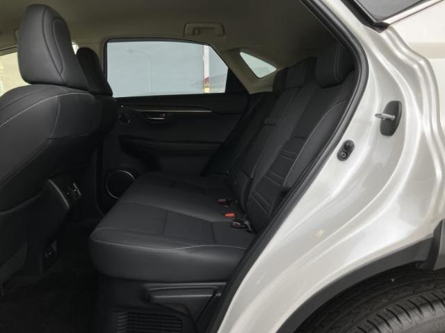 Lexus NX 9