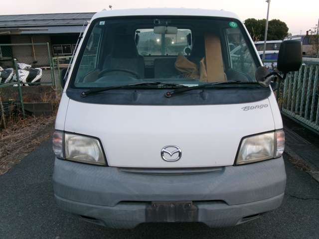 Mazda Bongo Truck 2