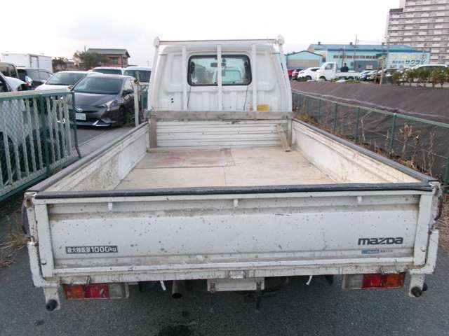Mazda Bongo Truck 5