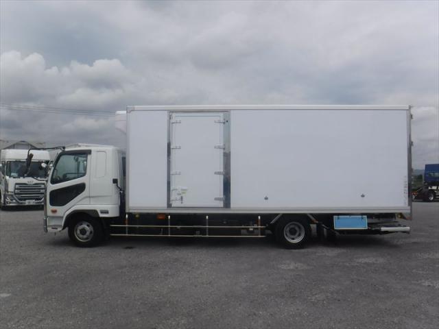Mitsubishi Fuso Fighter 6