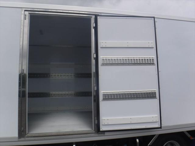 Mitsubishi Fuso Fighter 7