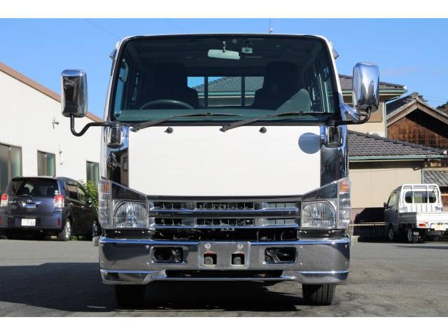 Isuzu Elf 2