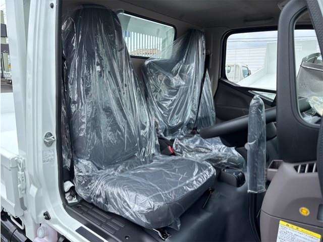 Mitsubishi Fuso Canter 12